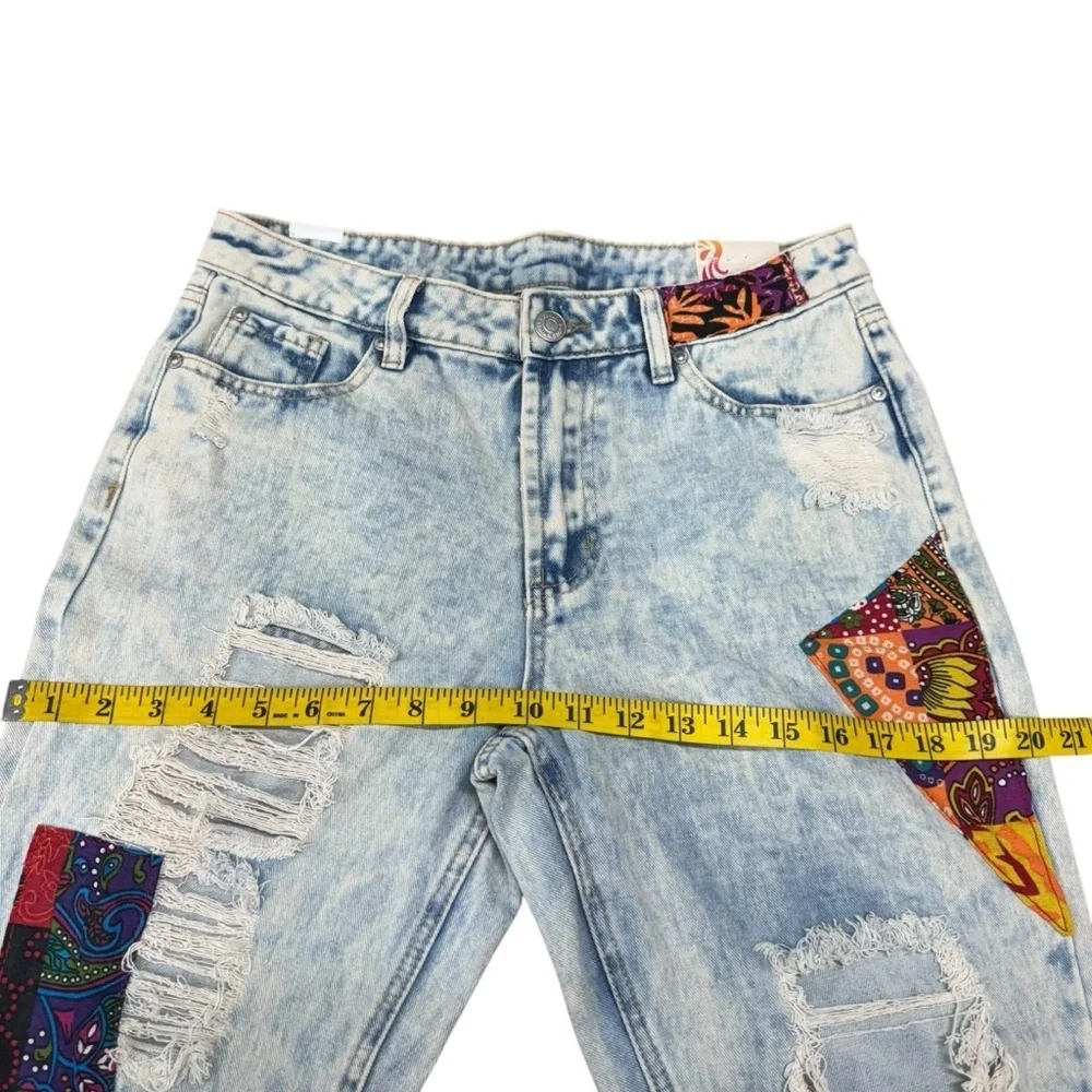 Almost Famous Vintage Flare Jeans Size 9 Blue Acid Wash Patch Distressed - Picture 13 of 16